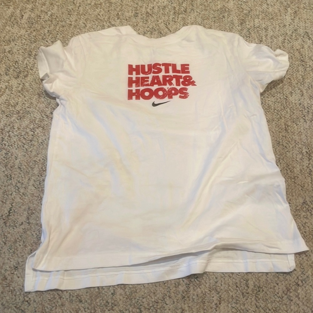 Kids XL nike basketball tshirt